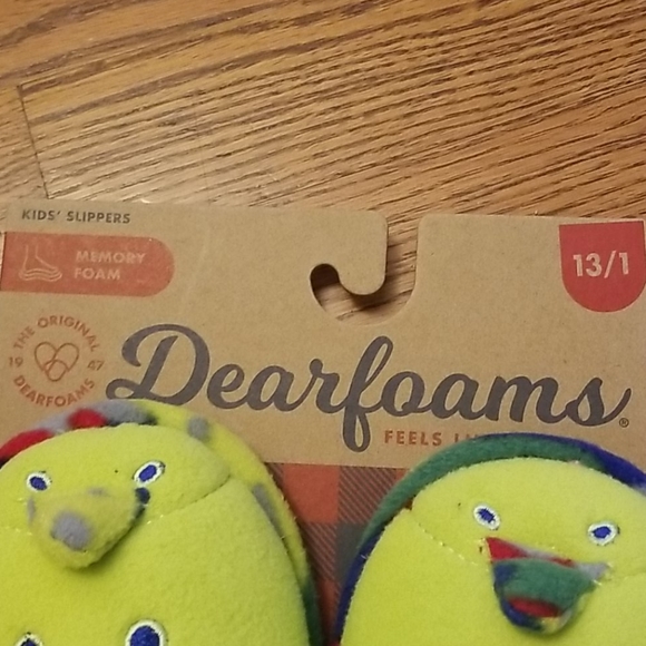 Dearfoam dinosaur slippers NWT size 13/1 - Picture 2 of 6